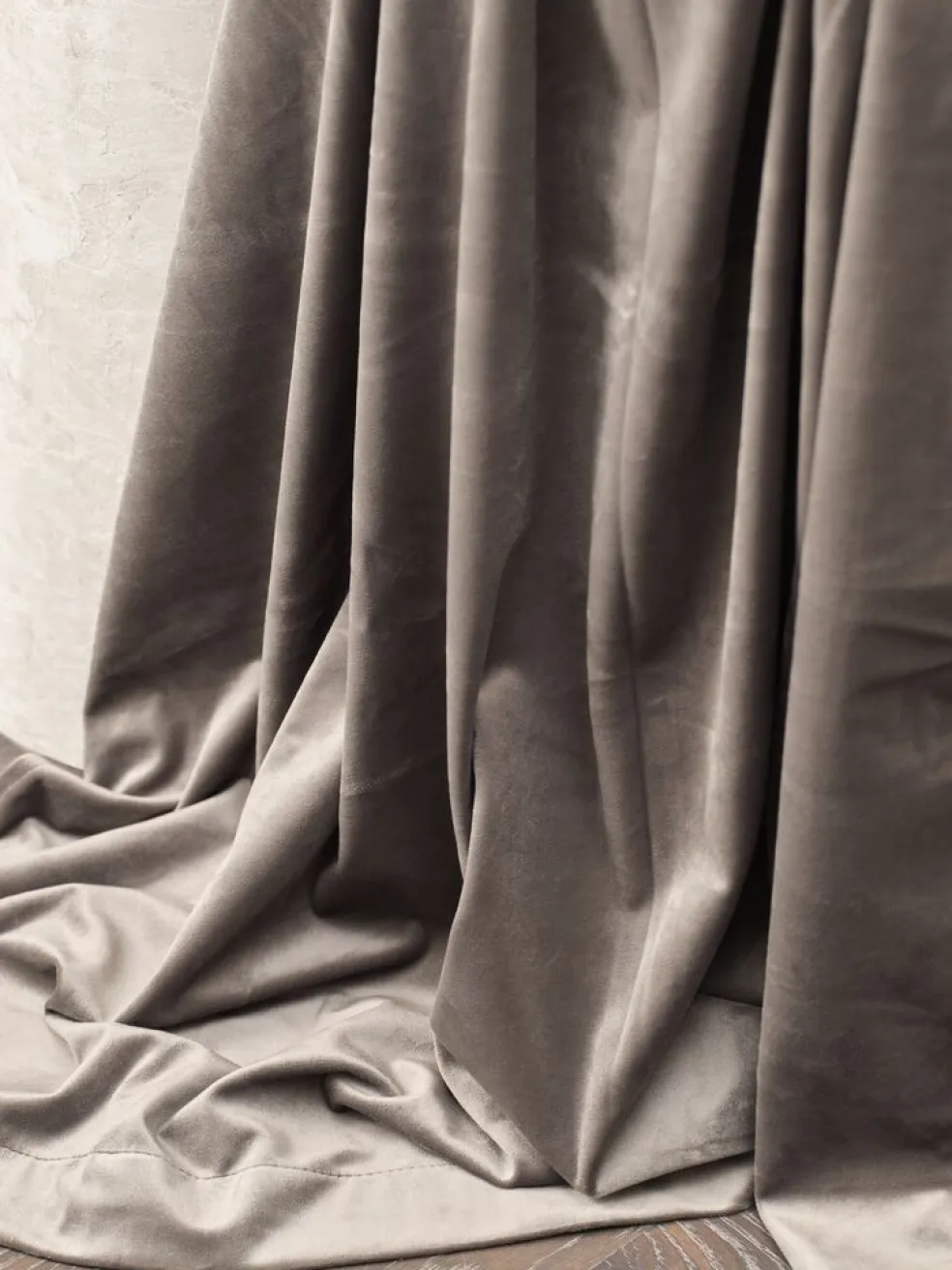 AUSTRARideau AUSTRA 1x140x300 velours brun