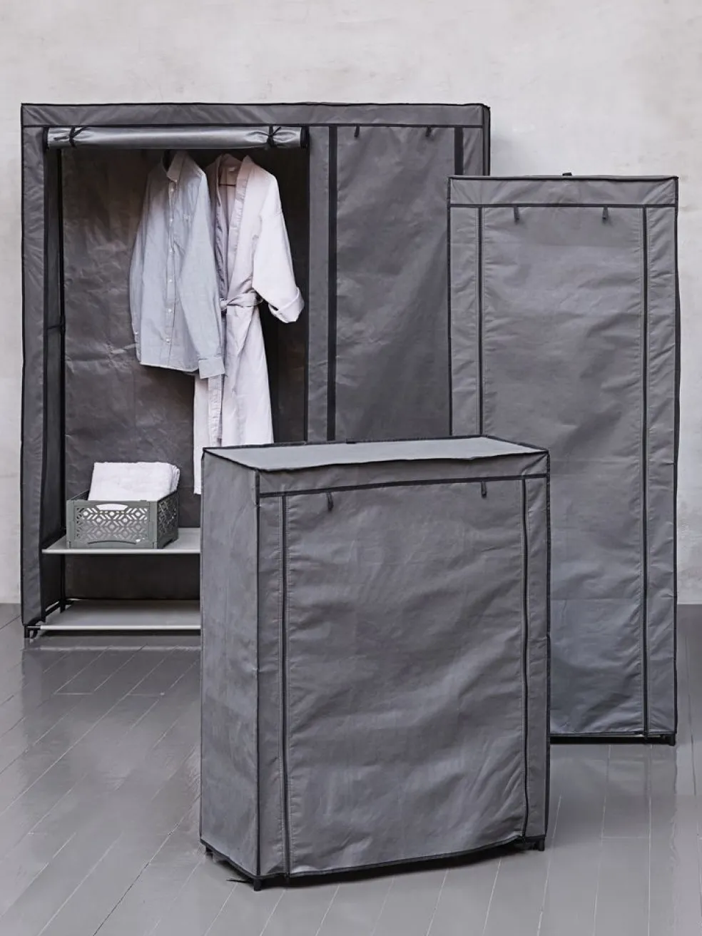 DAMHUSArmoire DAMHUS 149x174 gris foncé