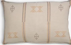 GRYNSILDRECoussin GRYNSILDRE 40x60 beige/jaune