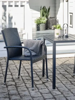 HALDBJERGChaise empilable HALDBJERG noir