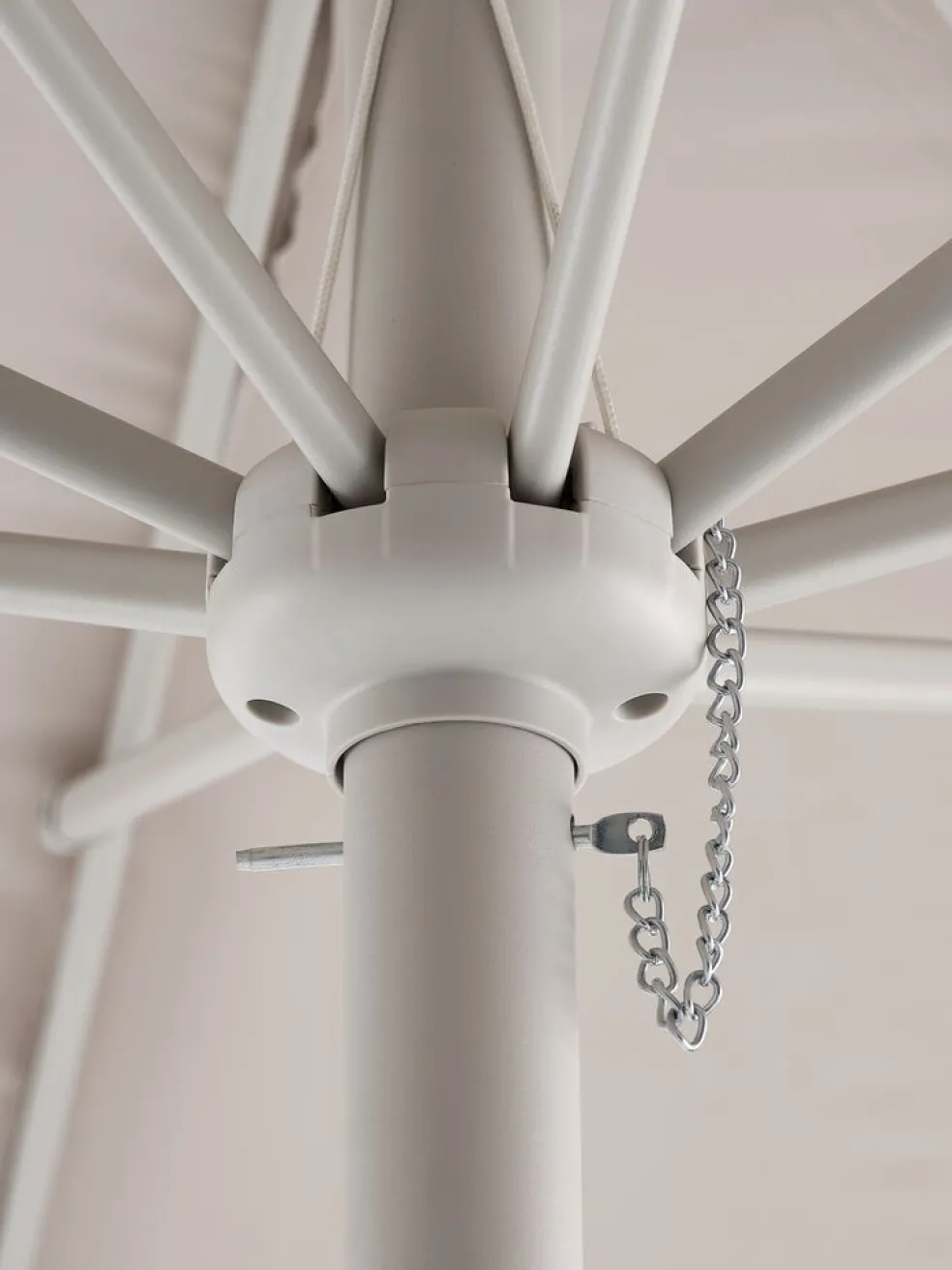 HALKParasol HALK Ø300 beige avec poteau beige
