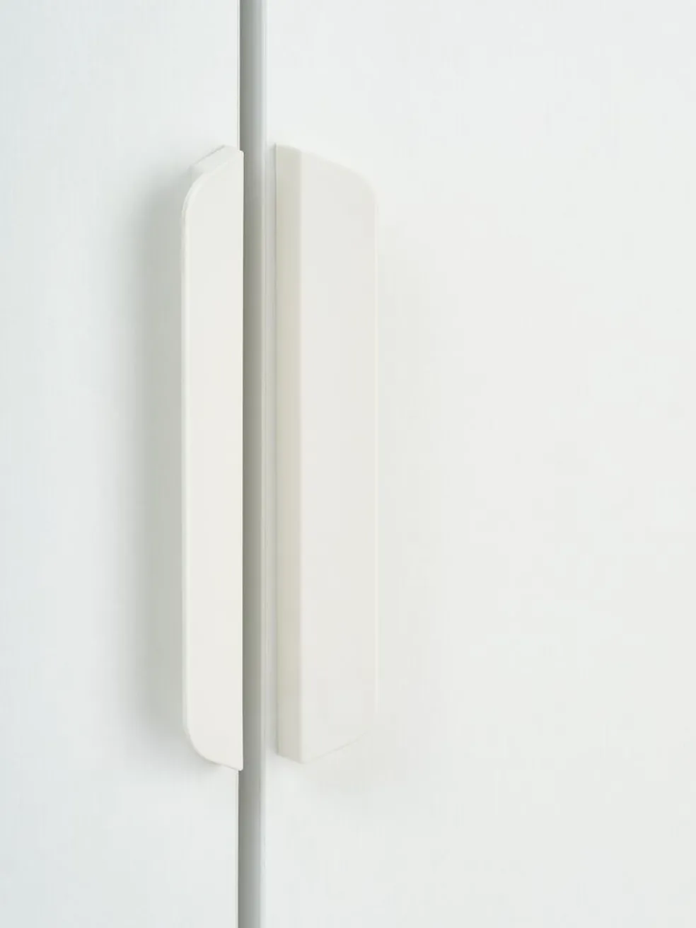 JENSLEVArmoire JENSLEV 144x176 3 portes 3 tiroirs blanc