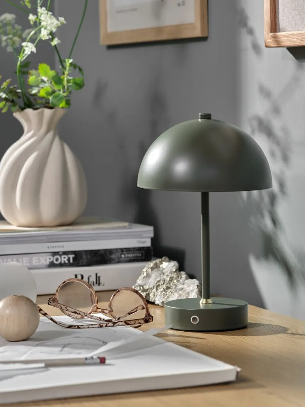 KENTLampe à piles KENT Ø16xH25cm vert tactile a/minuterie