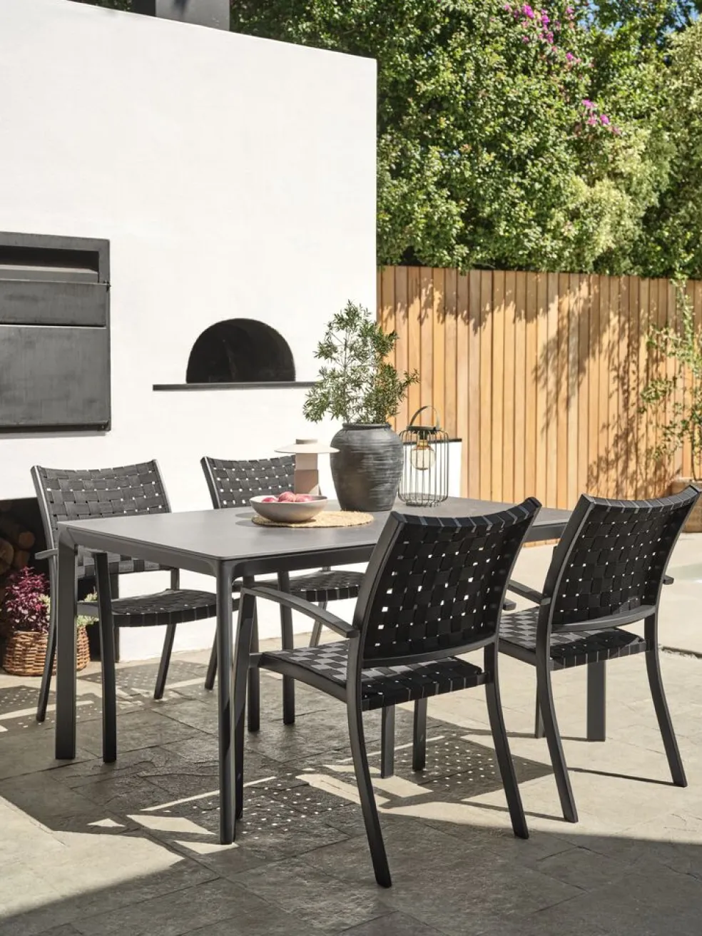 KUMLATable de jardin KUMLA l95xL150 gris