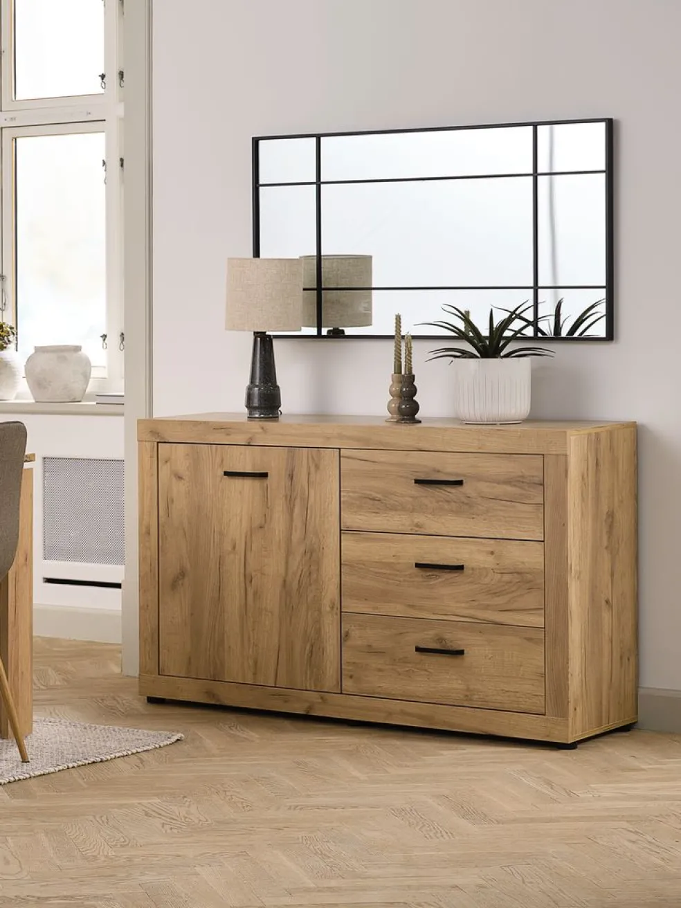 LINTRUPBuffet LINTRUP 1 porte 3 tiroirs coloris chêne naturel