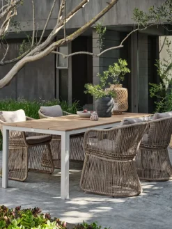 MARIELYSTTable de jardin MARIELYST l90xL205 beige