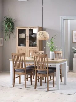 MARSKEL + HAGEMARKSKEL L150/193 table blanc/chêne + 4 HAGE chaises g./ch.