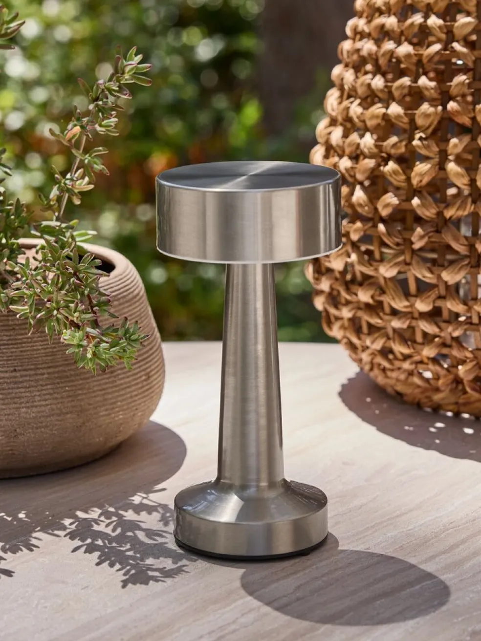 MUSVITLampe de table rechargeable MUSVIT Ø11xH21cm chrome