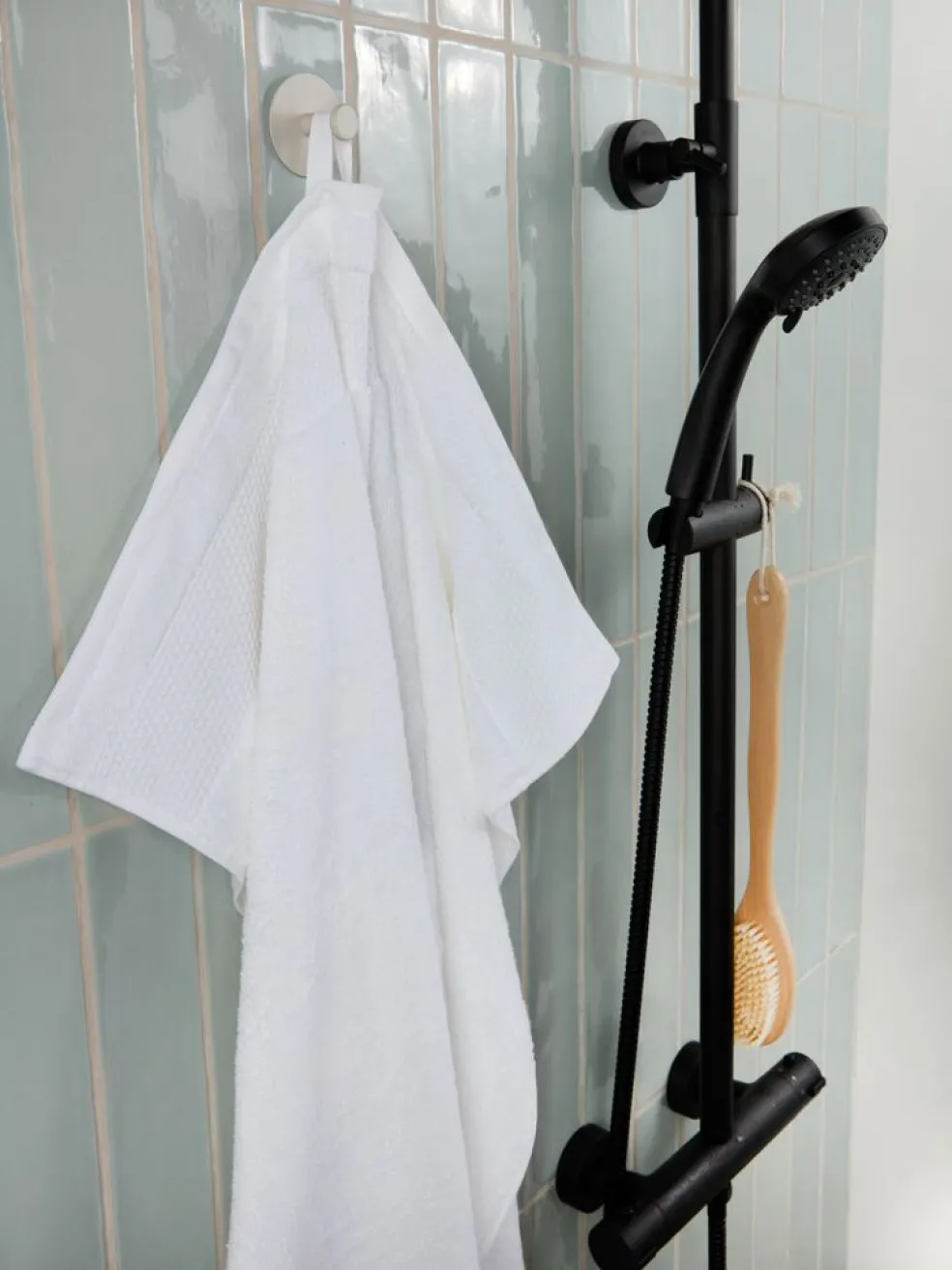 NORAGoldServiette de toilette NORA 50x100 blanc