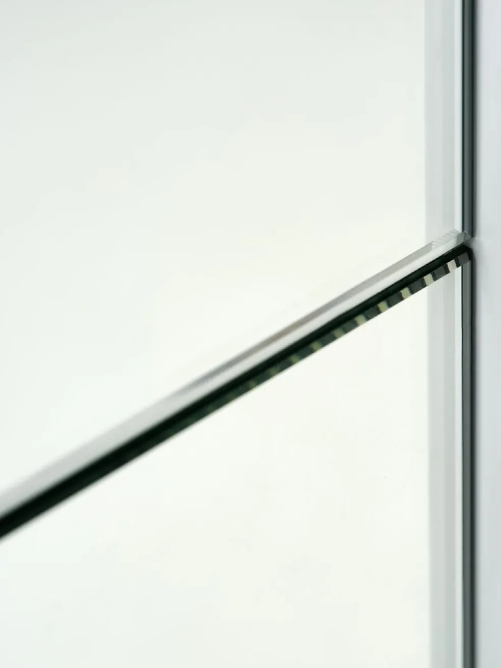 RABERGArmoire RABERG 150x200 a/miroir blanc