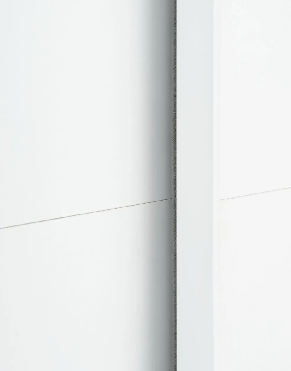 RABERGArmoire RABERG 150x200 blanc