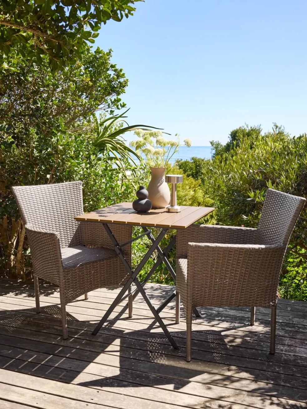 SANDVIKA + AIDTSANDVIKA L65 table + 2 AIDT chaises naturel