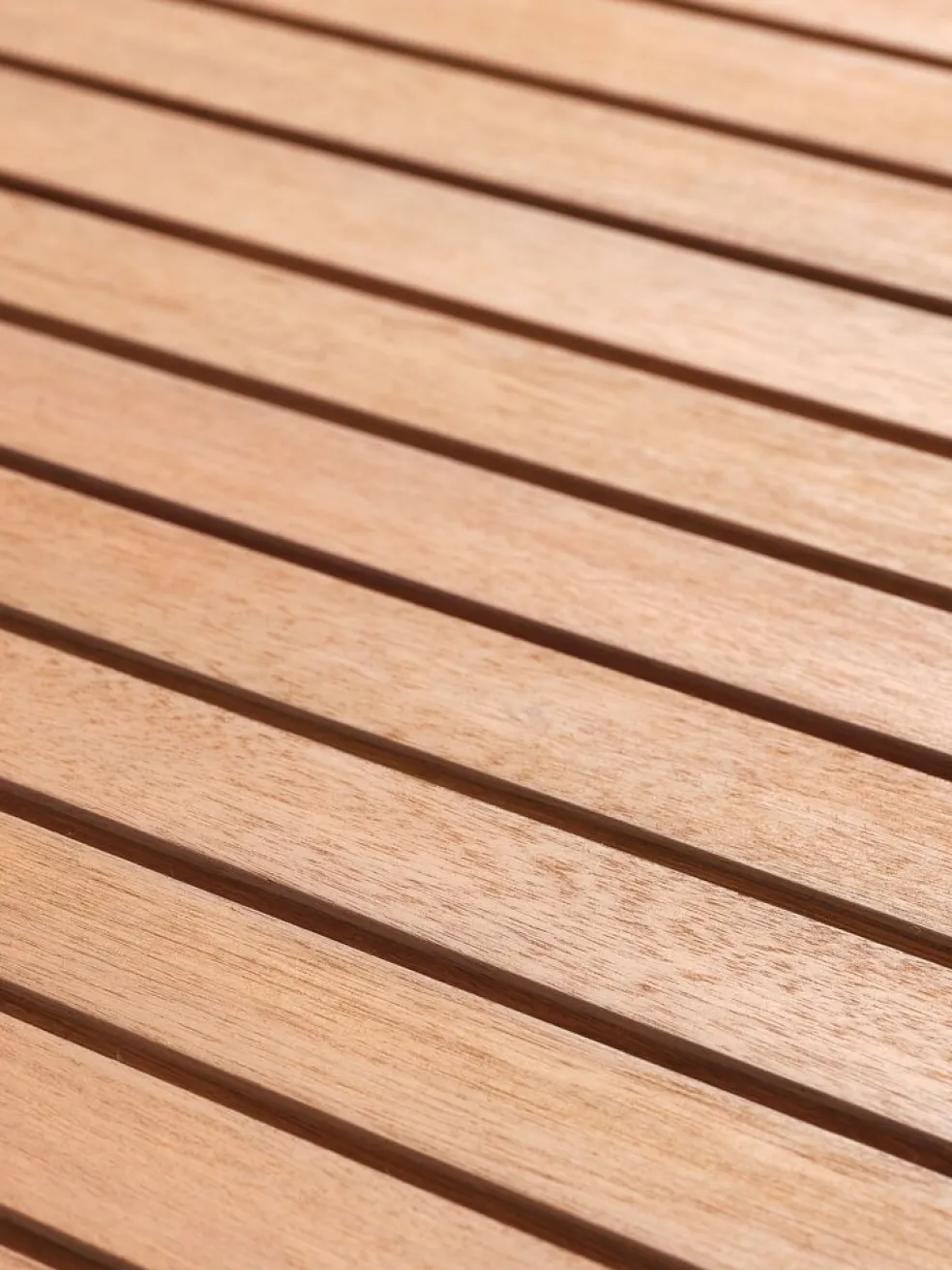 SIRDAL + SIRDALSIRDAL L211 table eucalyptus + 4 SIRDAL chaises gris