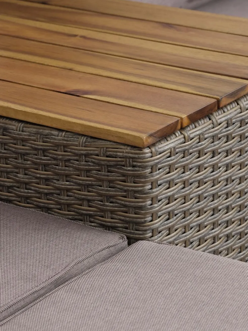 SOLNAEnsemble lounge modulable SOLNA 4 personnes naturel