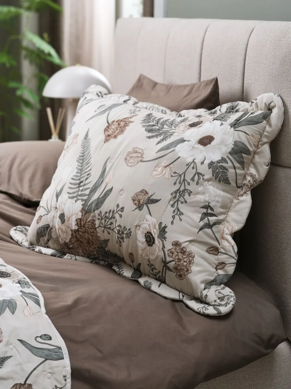 STORKLOKKECoussin de dos STORKLOKKE 50x70 beige