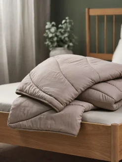 STORSLETTBasicCouette synthétique 240x220 STORSLETT légère