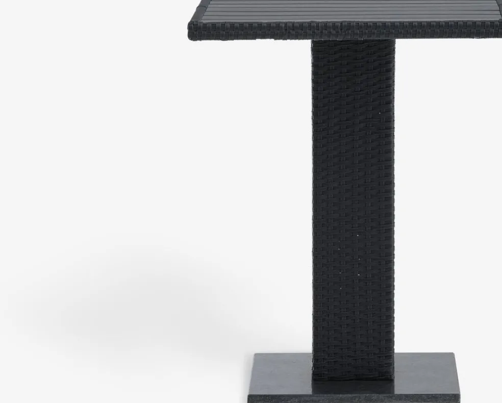 THY + ILDERHUSETHY L60 table noir + 2 ILDERHUSE chaises naturel