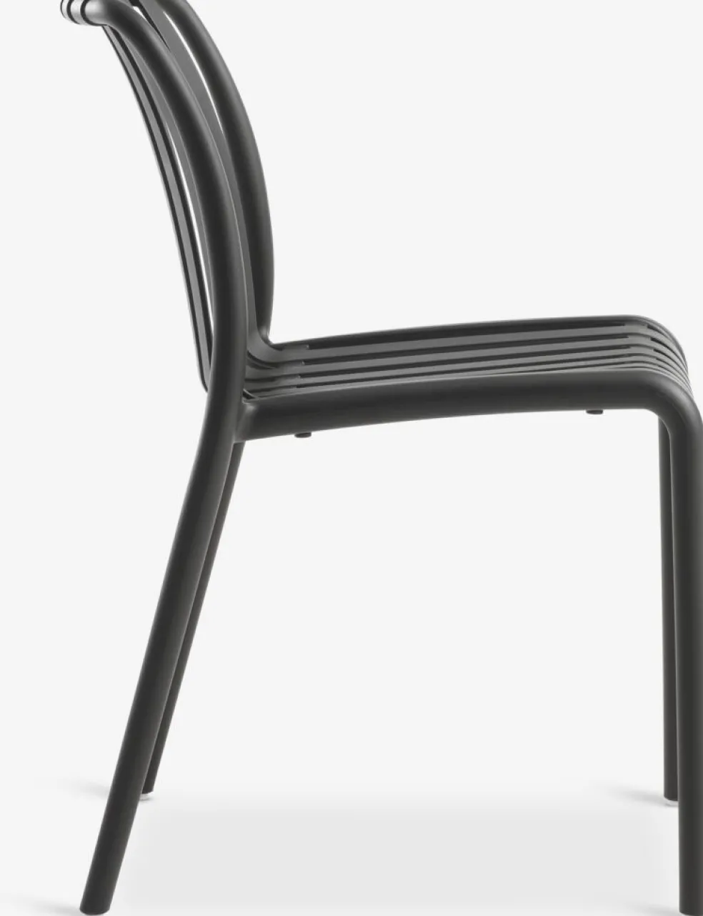 VEDDUMChaise empilable VEDDUM noir