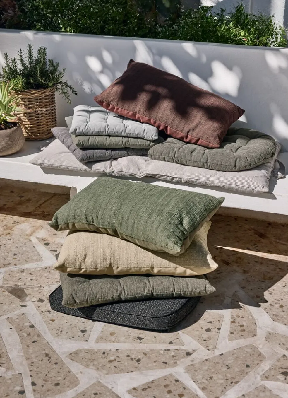 VESTERENGECoussin d'extérieur VESTERENGE assorti